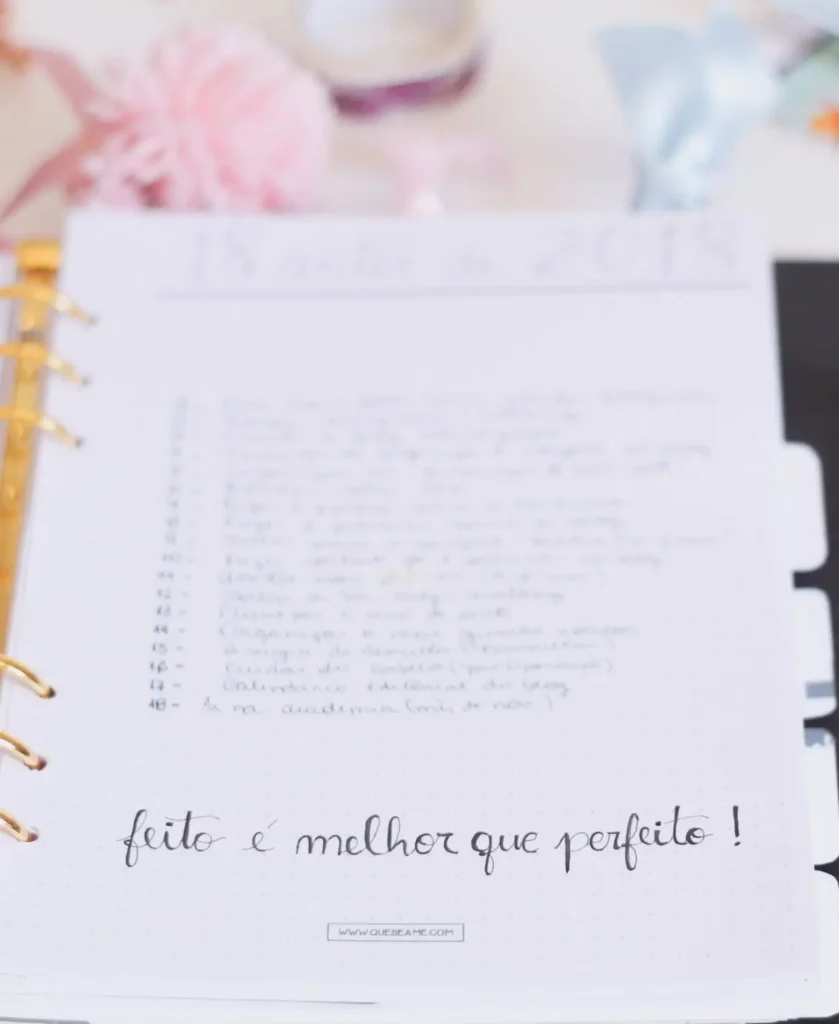 agenda com lista de hábitos de vida saudáveis